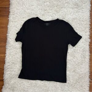 Black short sleeve ribbed Forever 21 t-shirt, size medium